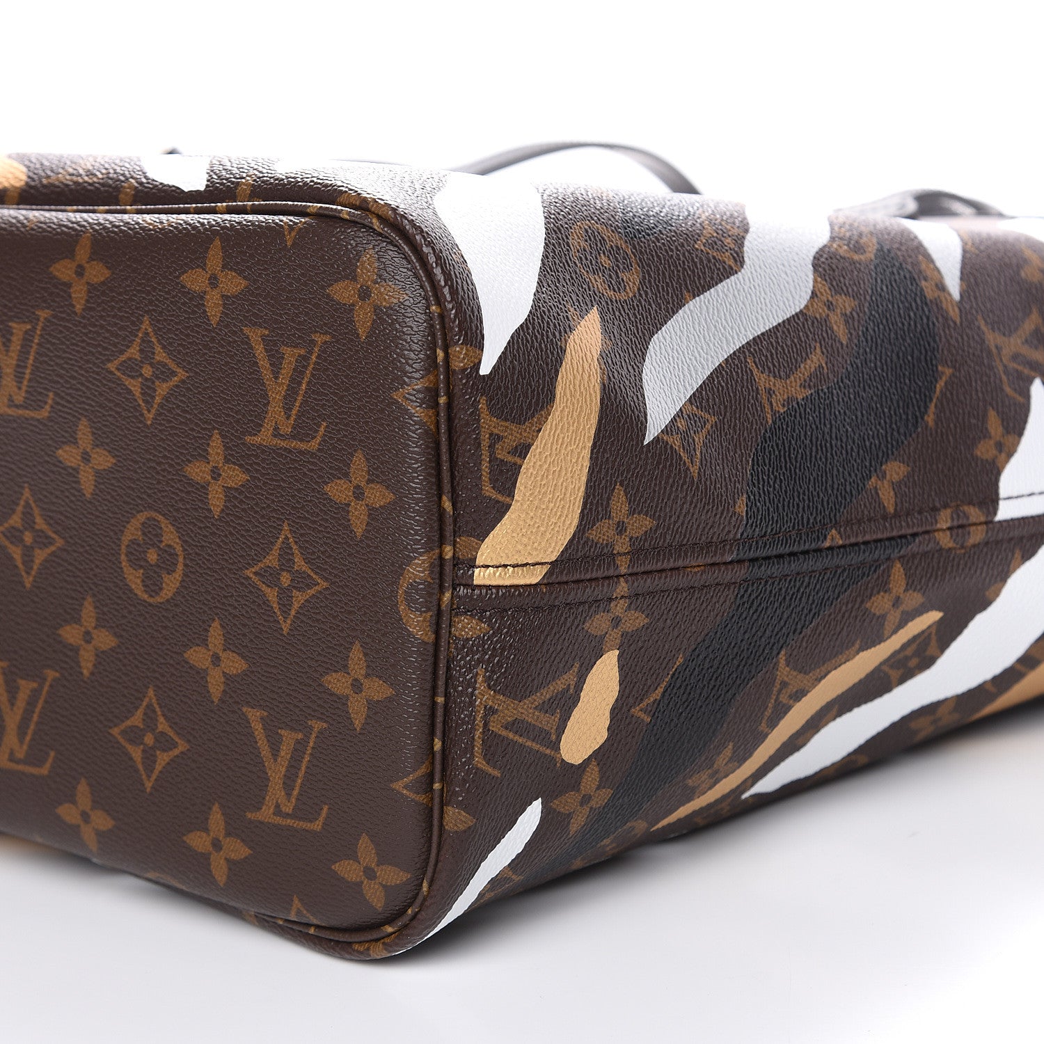 Louis Vuitton X LOL Monogram Neverfull MM Gold Silver 9 of 11