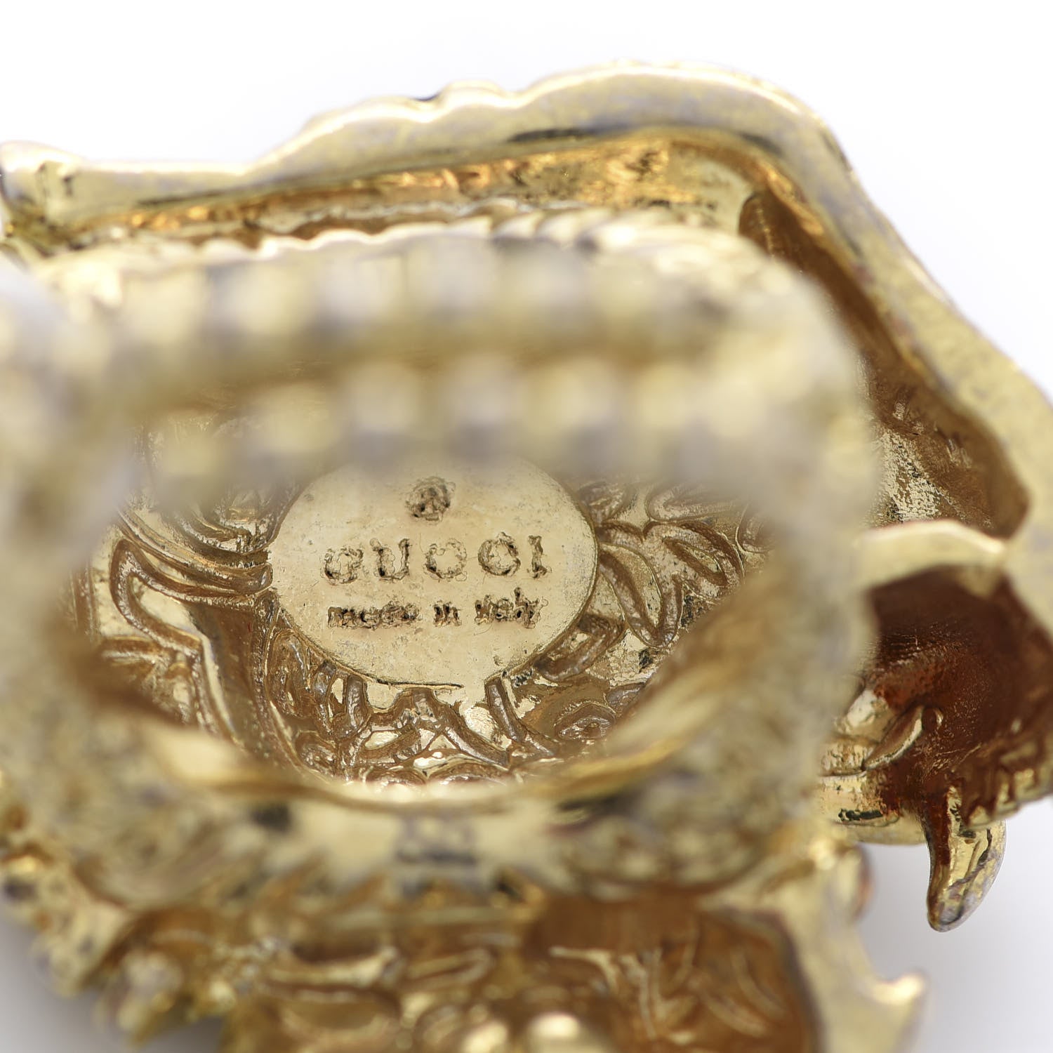 Gucci Metal Crystal Lion Head Ring 6 Aged Gold Multicolor 4 of 6
