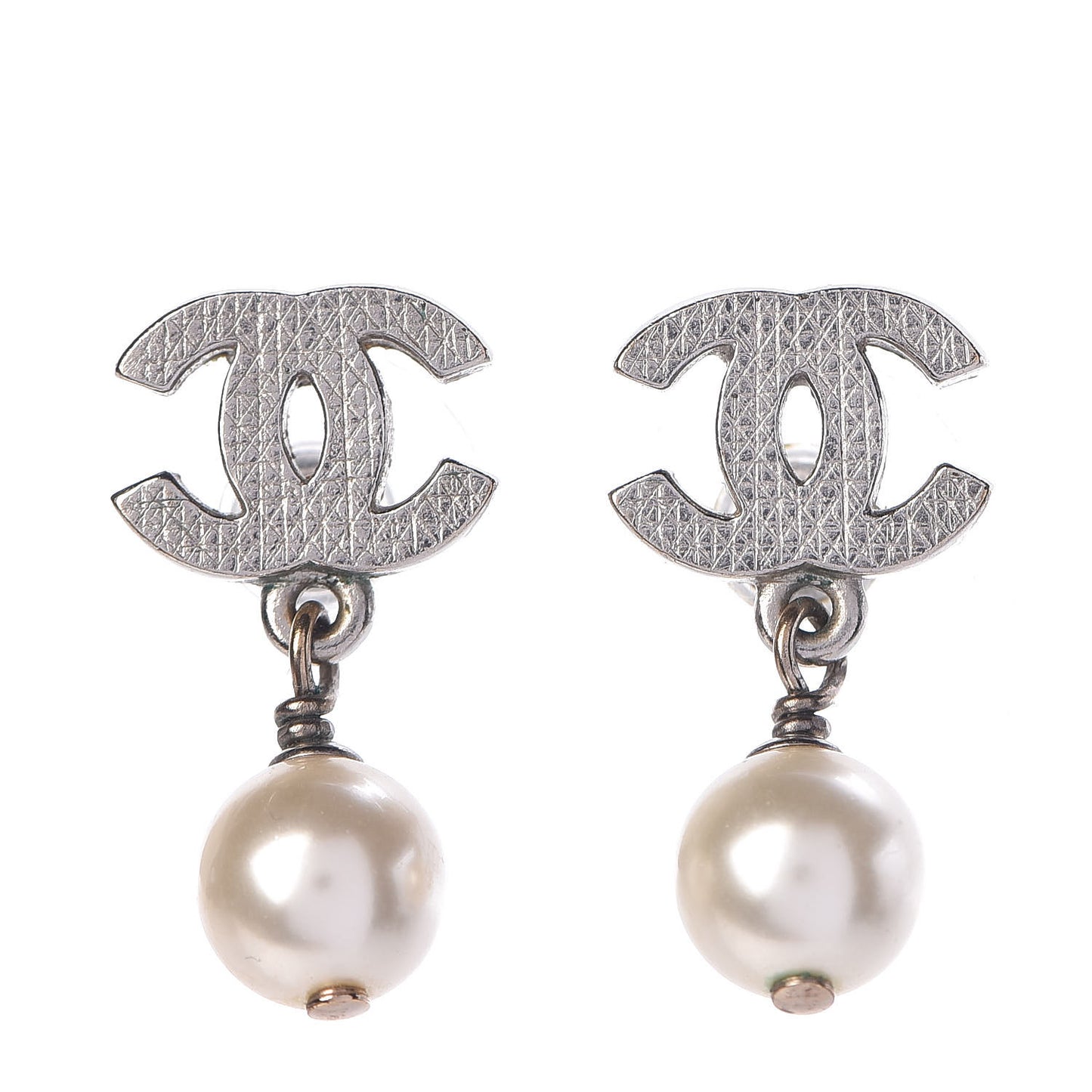 Pearl Quilted CC Drop Earrings Silver