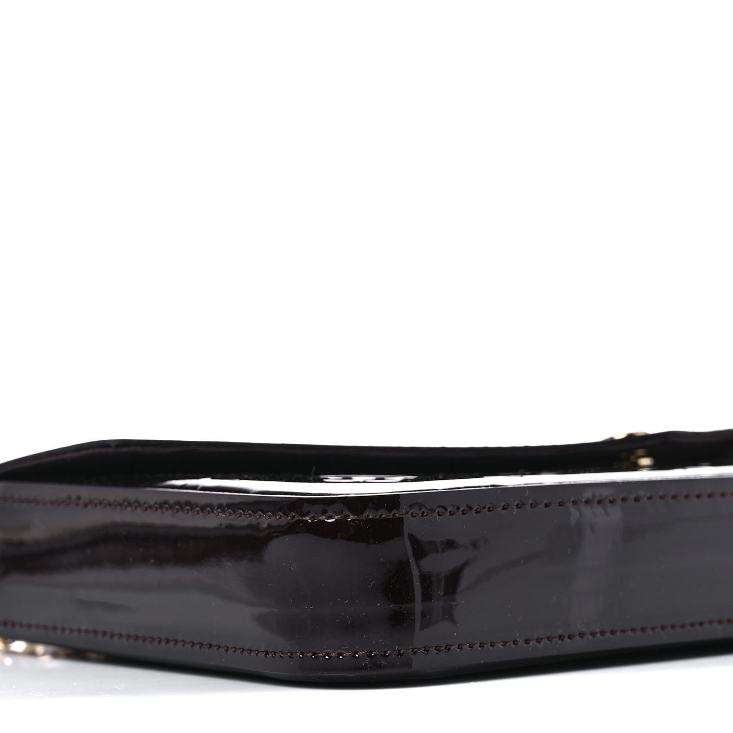 Vernis Pochette Felicie Chain Wallet Amarante