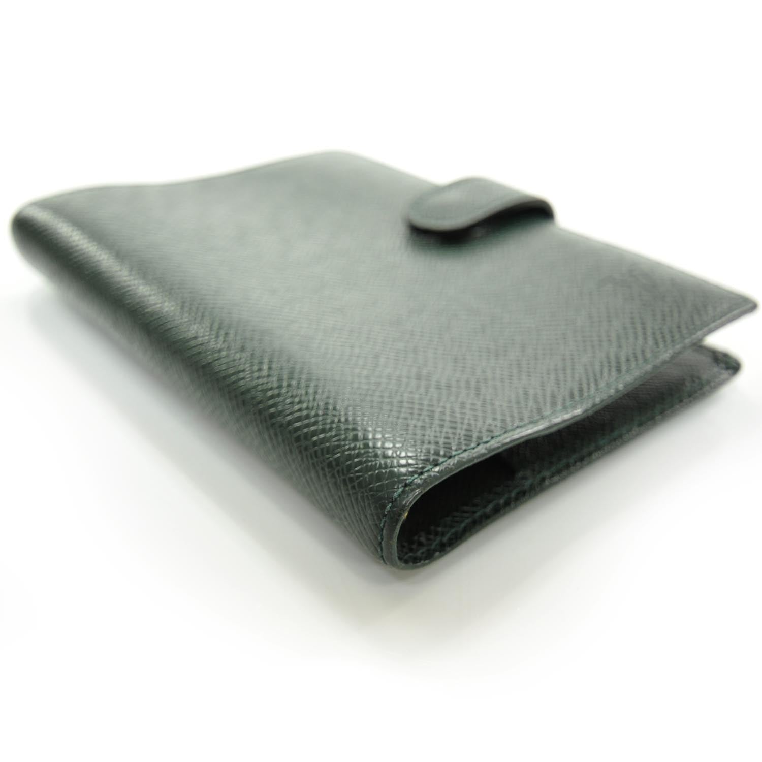 Louis Vuitton Taiga Small Ring Agenda 3 of 6