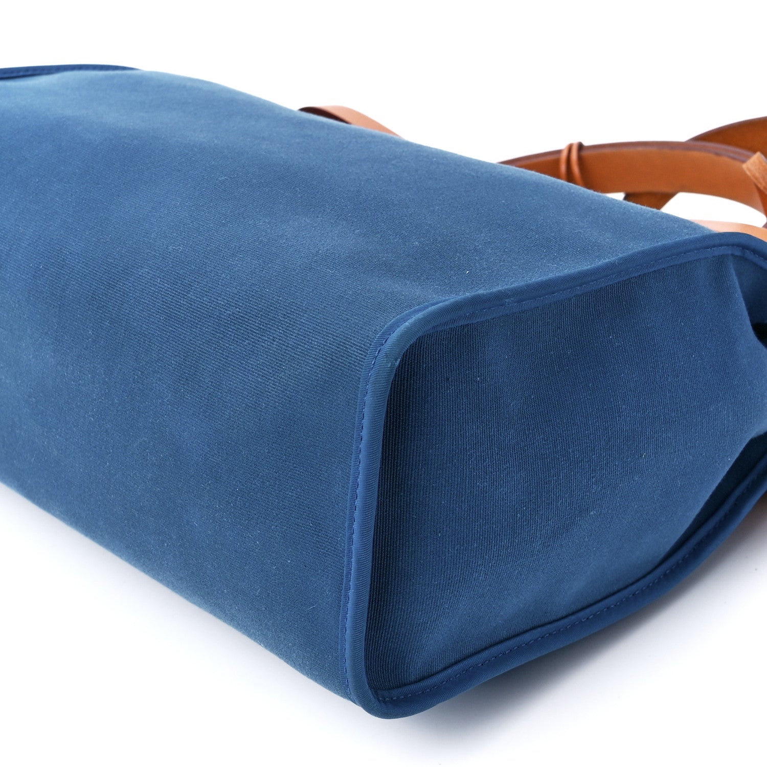 Hermes Military Toile Vache Hunter Herbag Zip 31 PM Bleu France Fauve 16 of 17