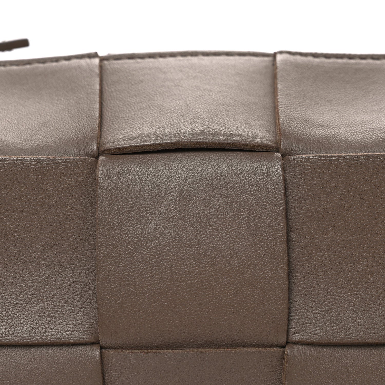 Bottega Veneta Lambskin Maxi Intrecciato Small Brick Cassette Bag Light Brown 8 of 10