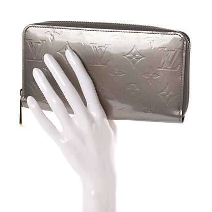 Louis Vuitton Vernis Zippy Wallet Gris Art Deco 2 of 7