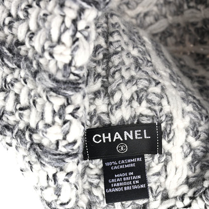 Chanel Cashmere CC Beanie Hat Grey Ecru 5 of 5