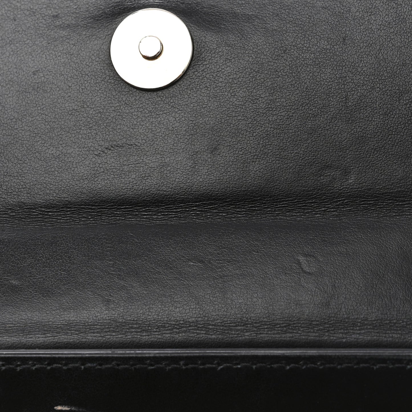 Smooth Calfskin Le Chiquito Moyen Black