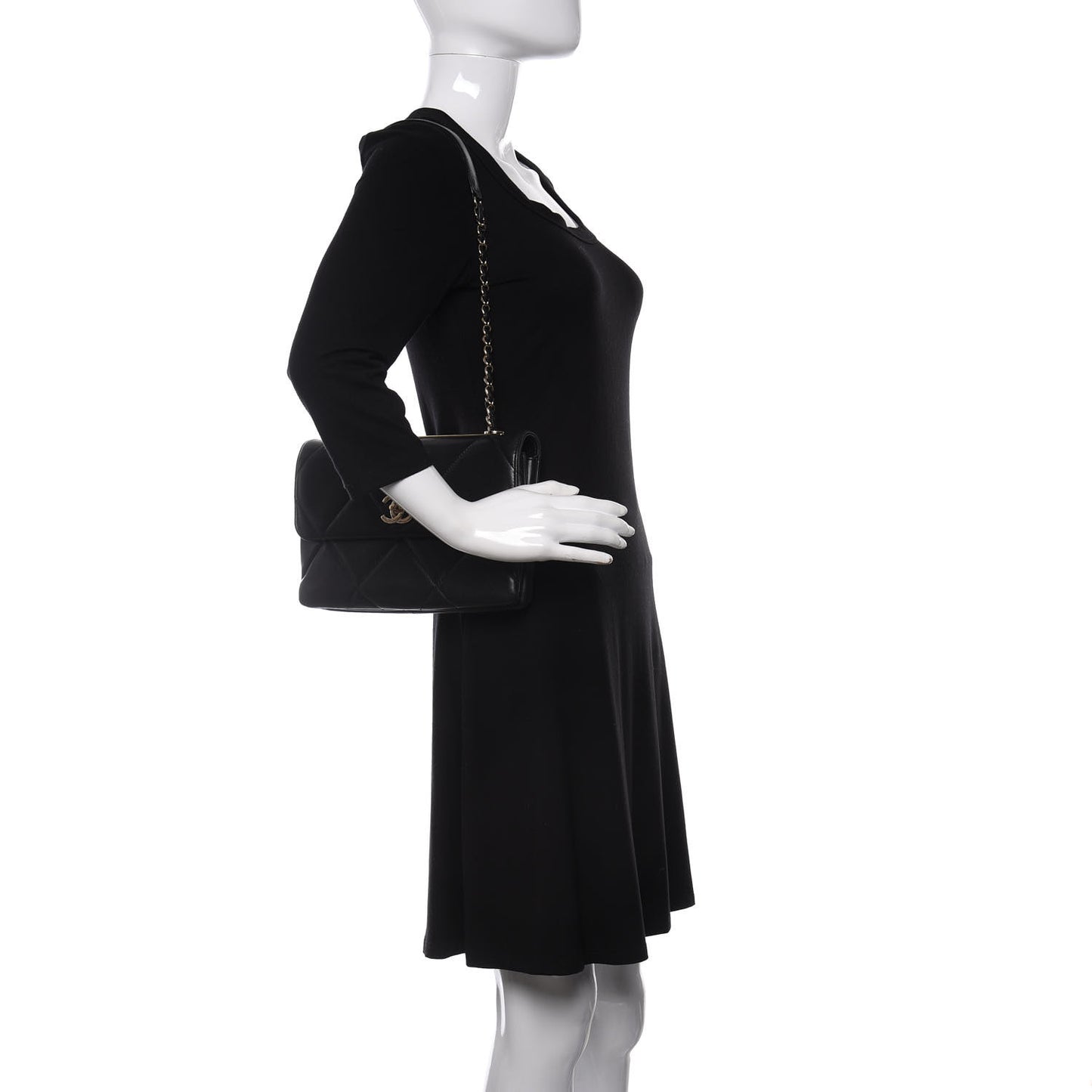 Lambskin Quilted Medium Trendy CC Flap Black