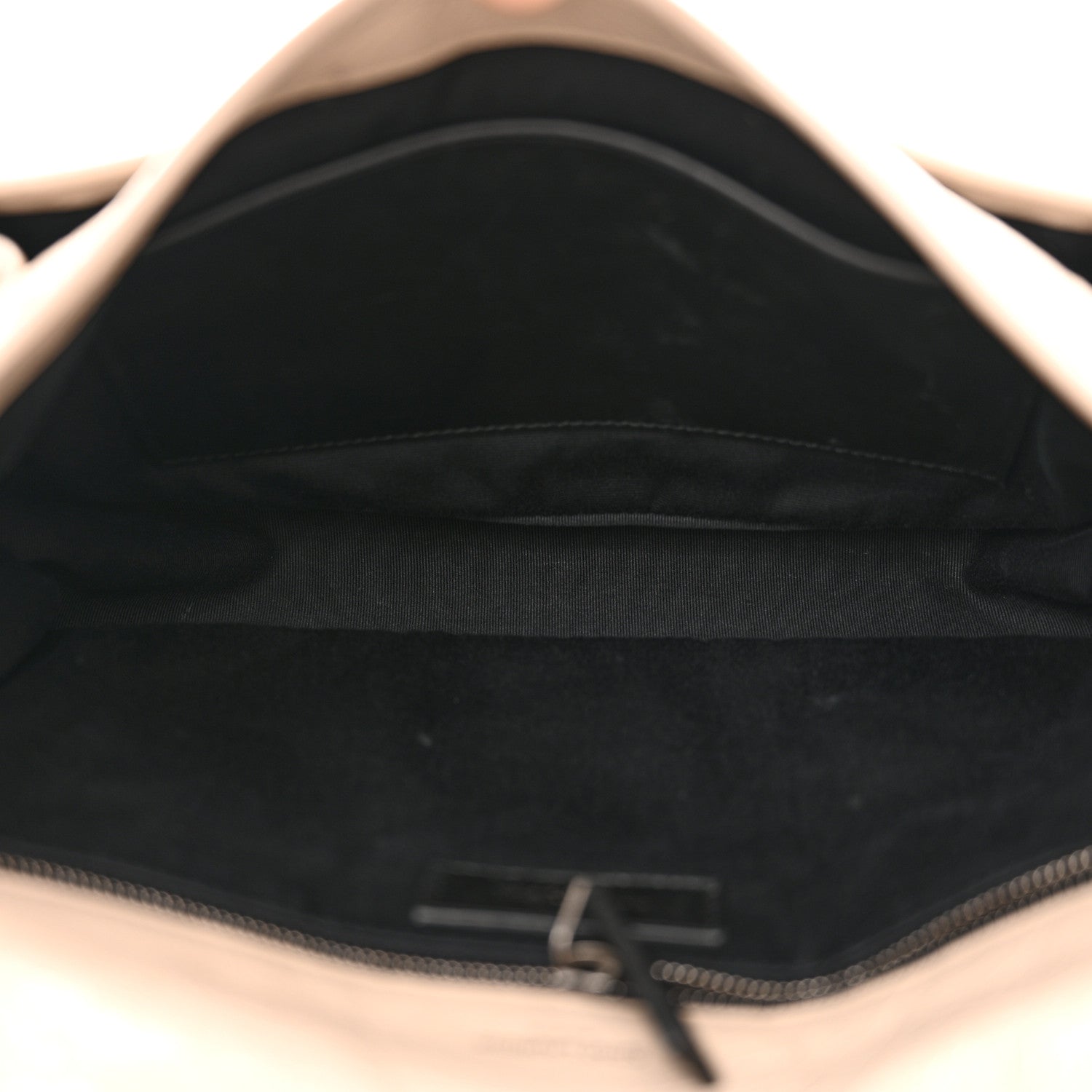 Saint Laurent Crinkled Calfskin Matelasse Monogram Medium Niki Chain Satchel Light Taupe 5 of 14