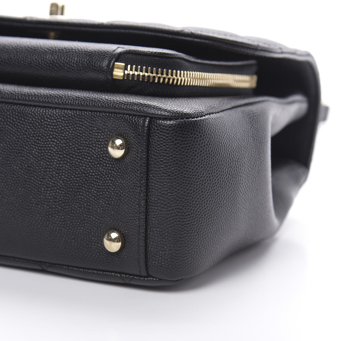 Caviar Quilted Medium Business Affinity Flap Black
