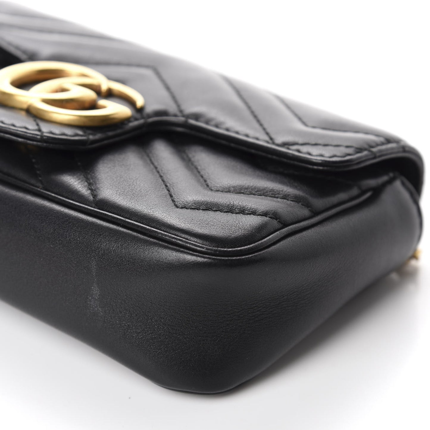 Calfskin Matelasse Super Mini GG Marmont Shoulder Bag Black