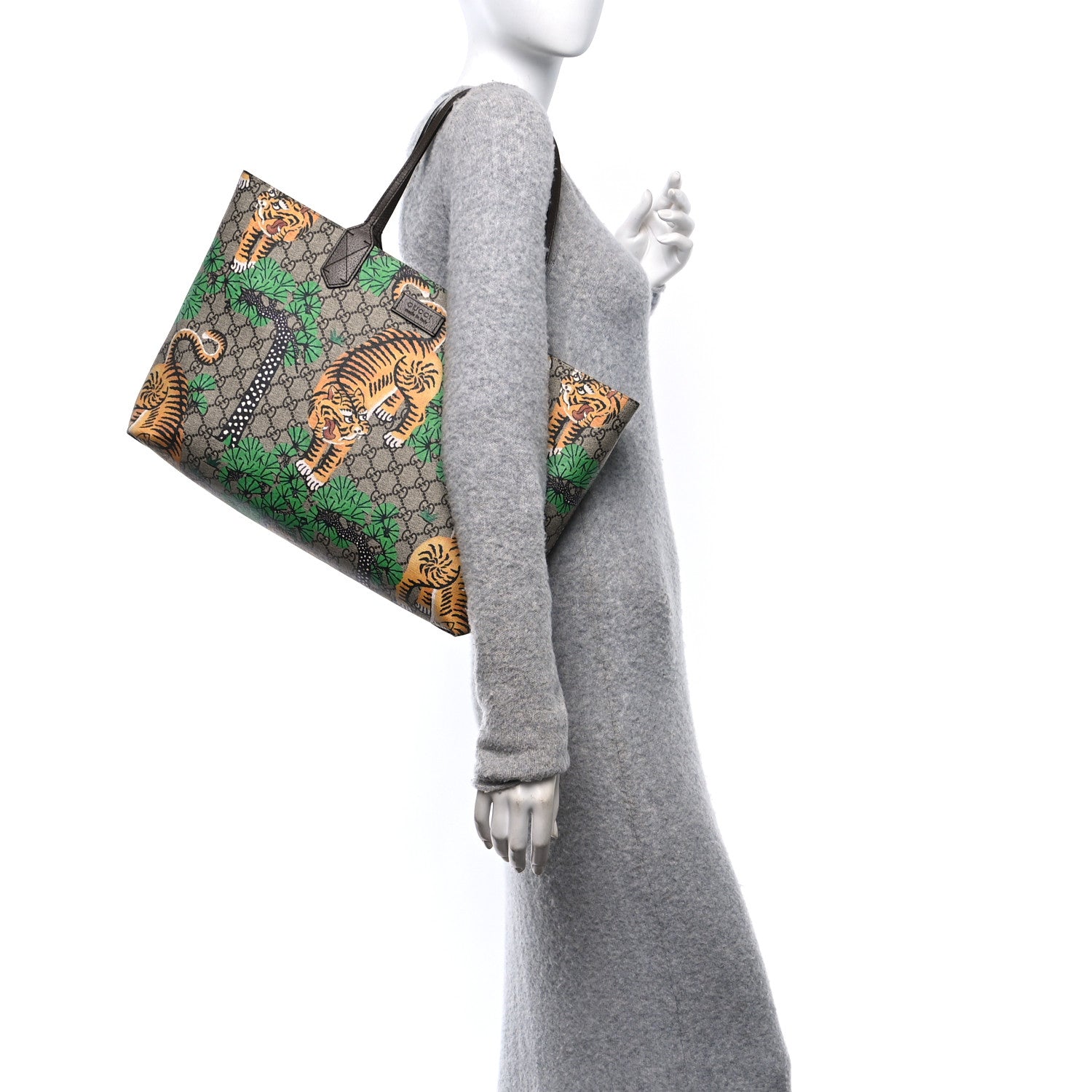 Gucci GG Supreme Monogram Bengal Medium Shopping Tote Beige Yard 2 of 11