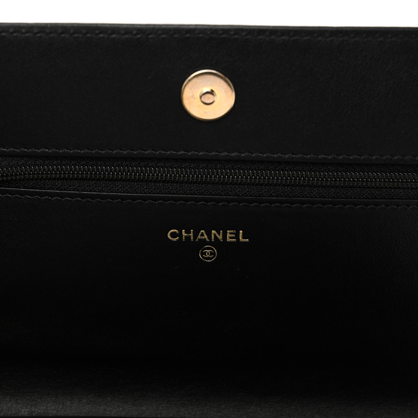 Caviar Quilted Boy Wallet On Chain WOC Black