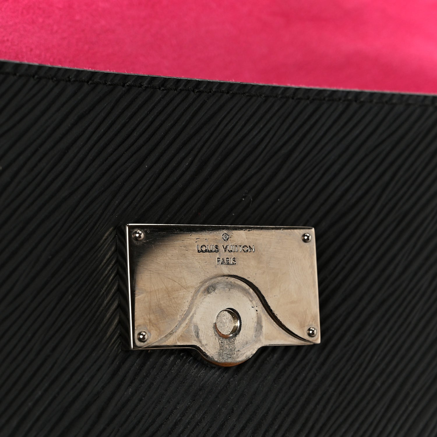 Louis Vuitton Epi Cluny Mini Black 6 of 14
