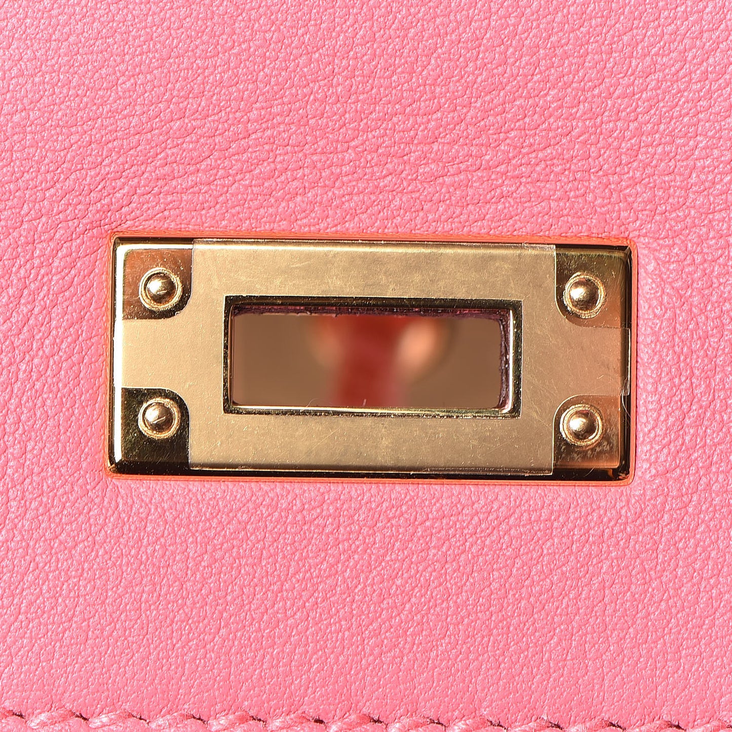 Swift Kelly Retourne 25 Rose Lipstick