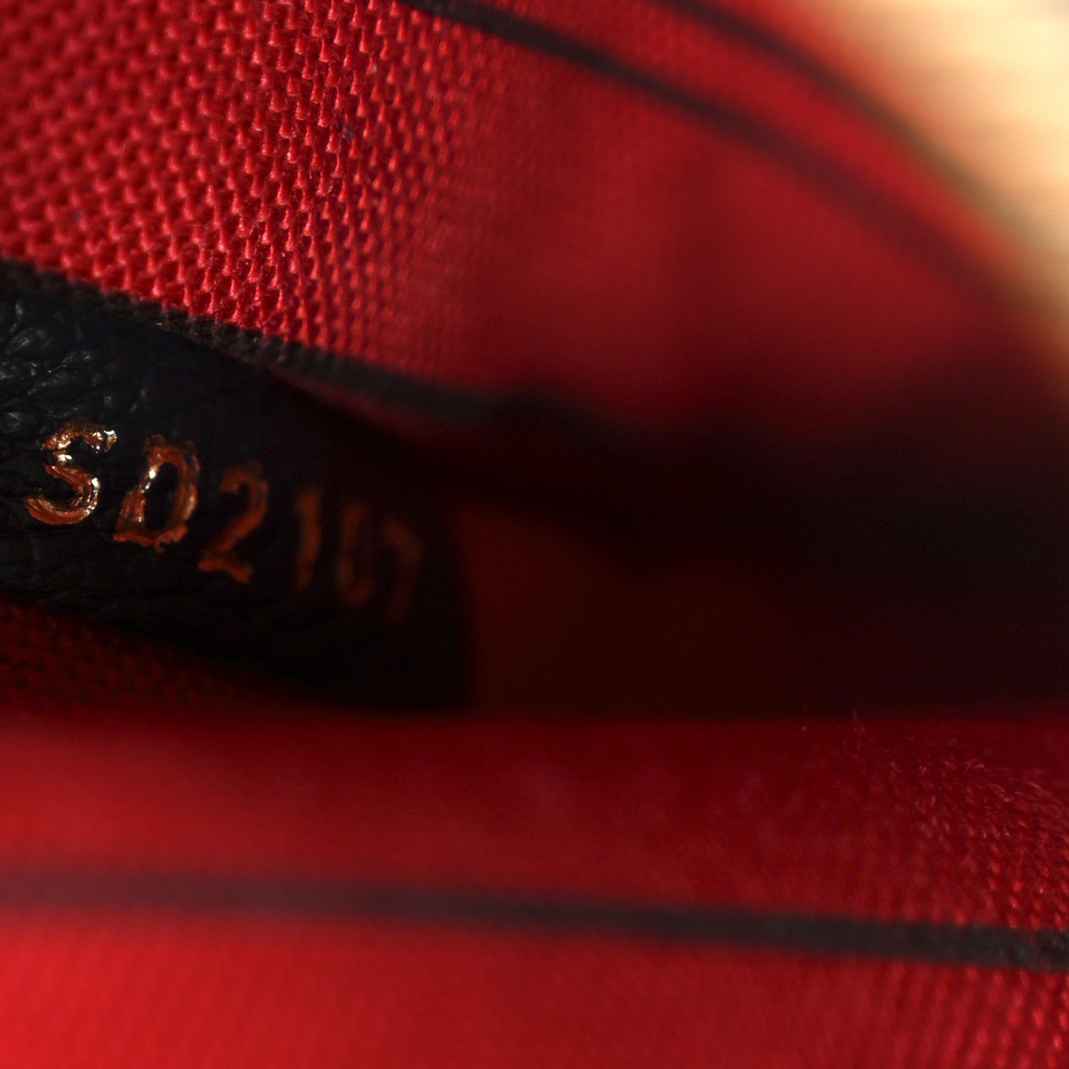 Louis Vuitton Empreinte Pochette Metis Marine Rouge 10 of 13