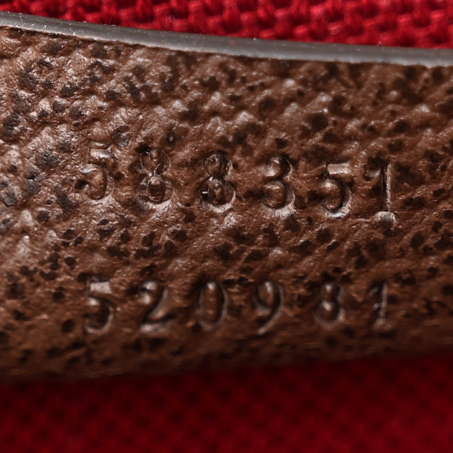 Gucci GG Supreme Monogram Globe-Trotter Beauty Case Brown 7 of 12