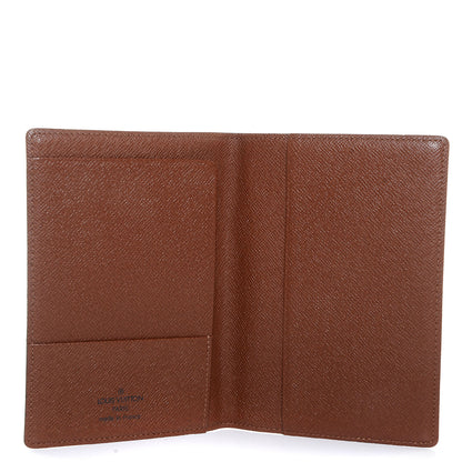 Louis Vuitton Monogram Passport Cover 5 of 7