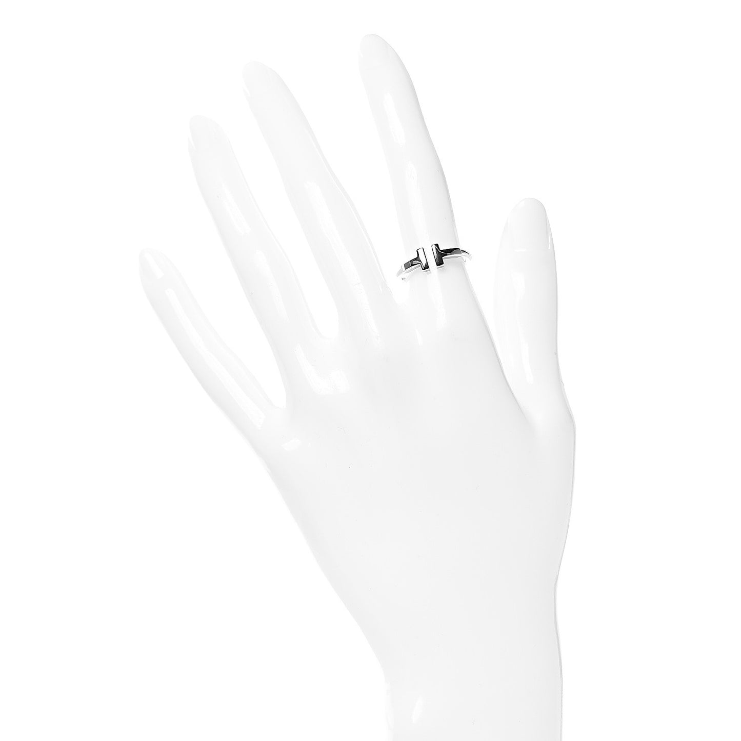 18K White Gold T Wire Ring 49 5