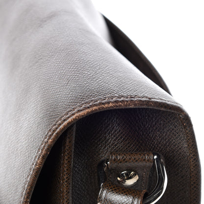 Louis Vuitton Taiga Andrei Messenger Bag Grizzli 19 of 19