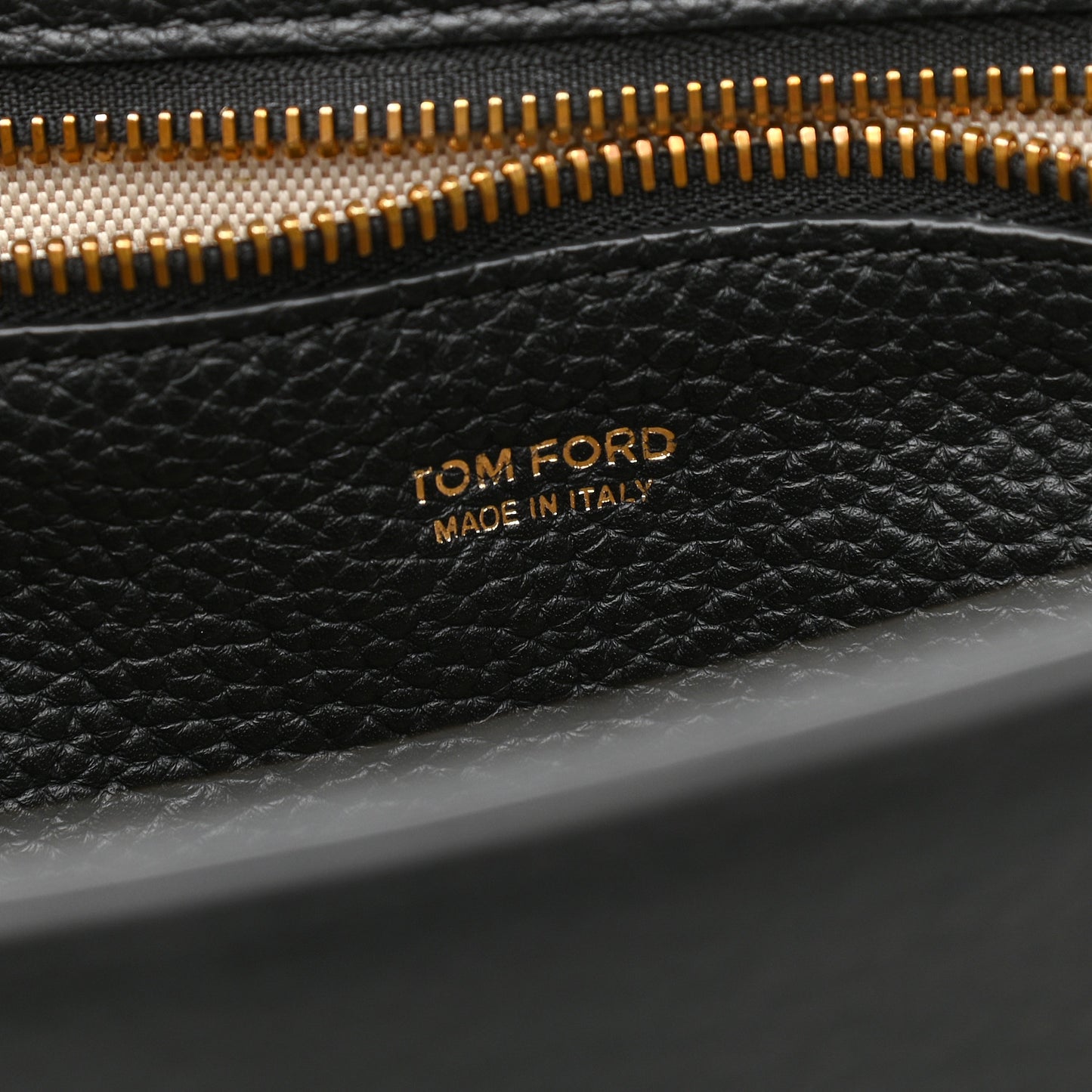 Calfskin Tara Hobo Black