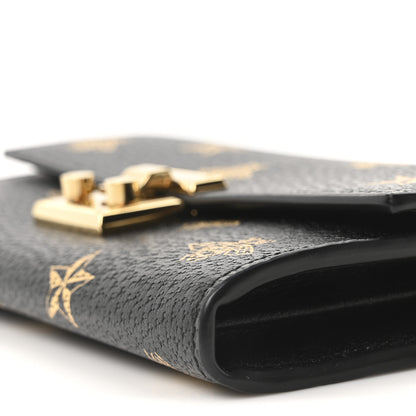 Gucci Grained Calfskin Bee Star Continental Chain Wallet Black 8 of 9