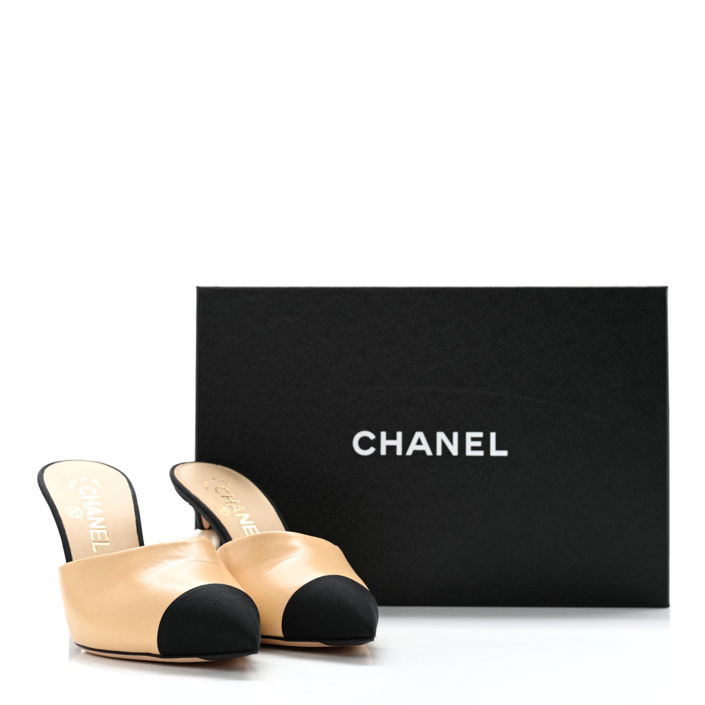 Goatskin Grosgrain Cap Toe Pearl Mule 36 Beige Black