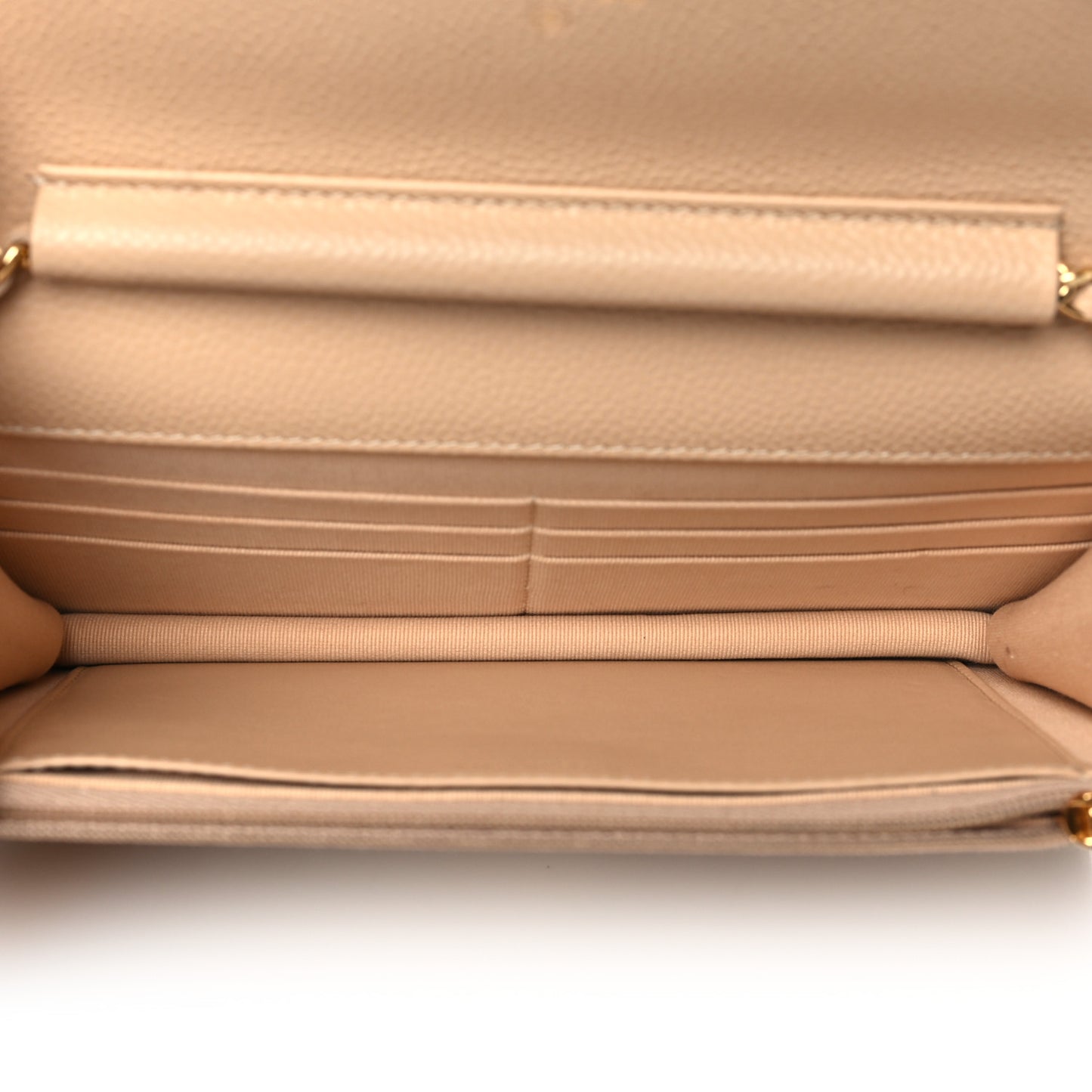 Caviar Quilted Wallet on Chain WOC Beige
