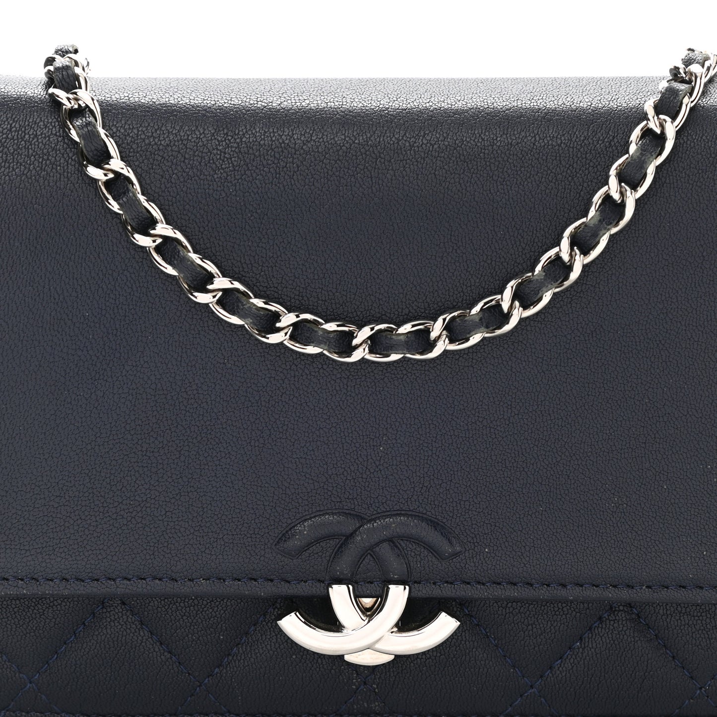 Grained Calfskin Quilted CC Box Wallet On Chain WOC Navy