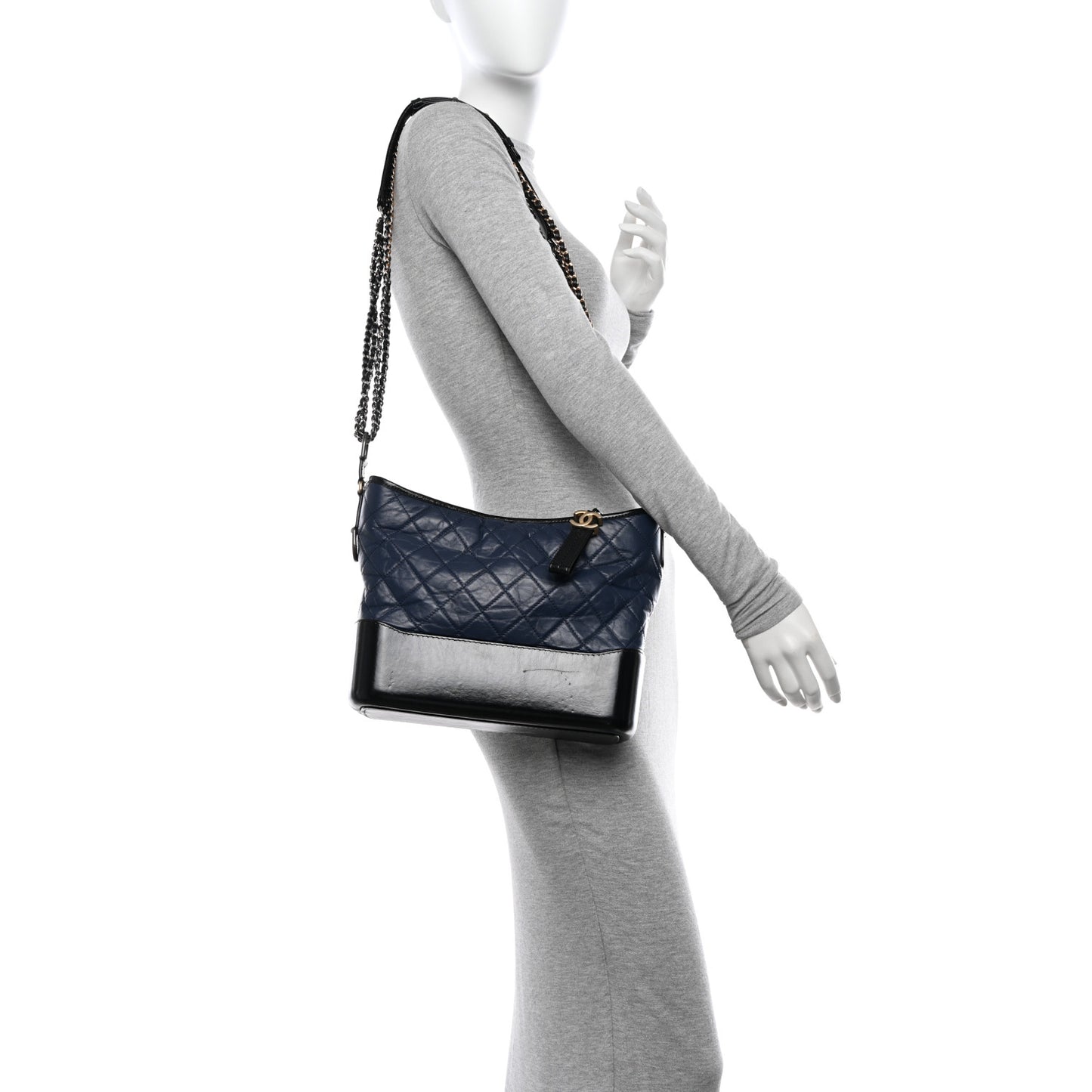 Aged Calfskin Quilted Medium Gabrielle Hobo Navy Black