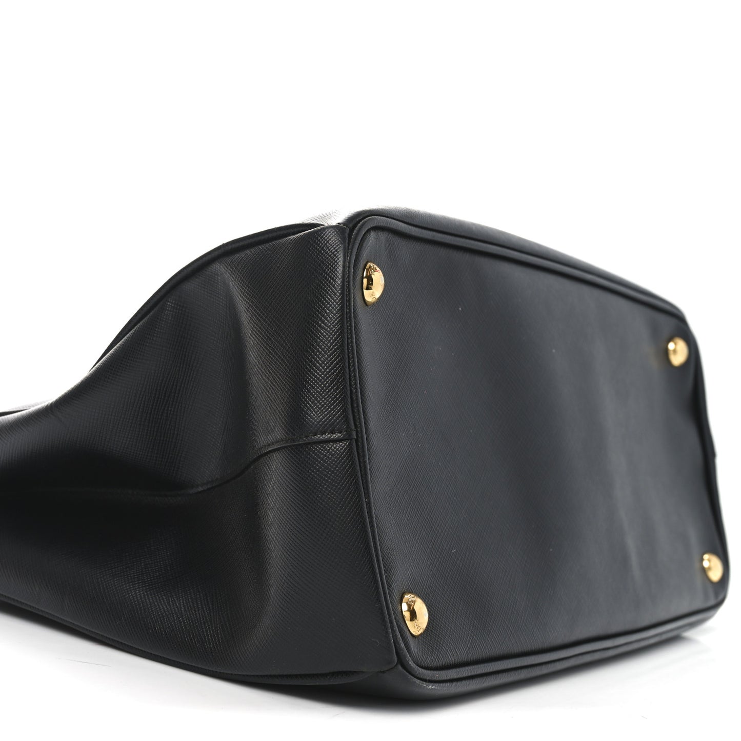 Saffiano Medium Galleria Double Zip Tote Black