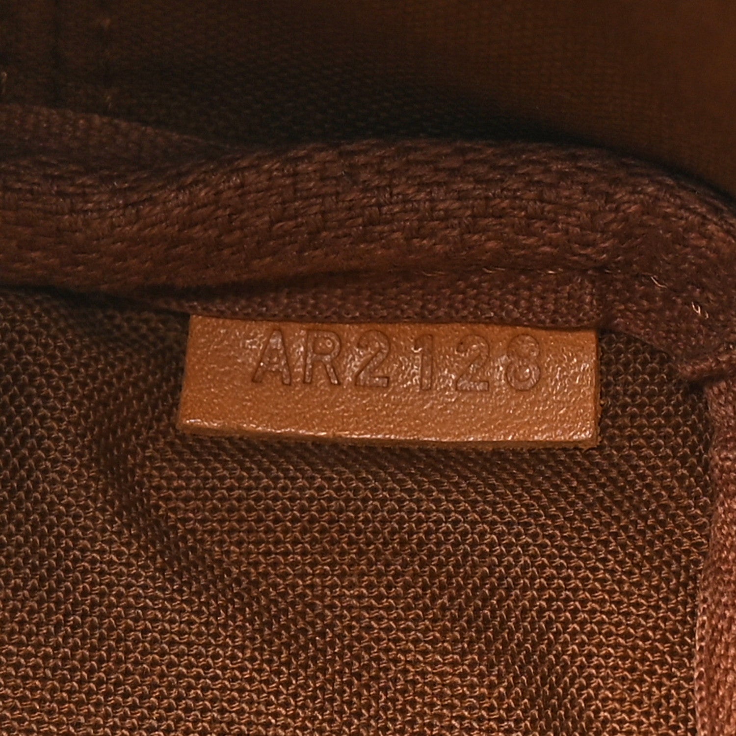 Louis Vuitton Monogram Nano Noe 7 of 10