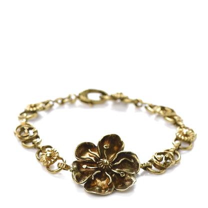 Gucci Metal Floral Detail Bracelet Aged Gold 1 of 5