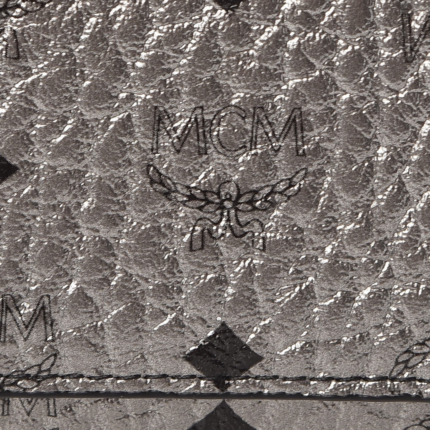 MCM Metallic Visetos Continental Flap Wallet Silver 6 of 12