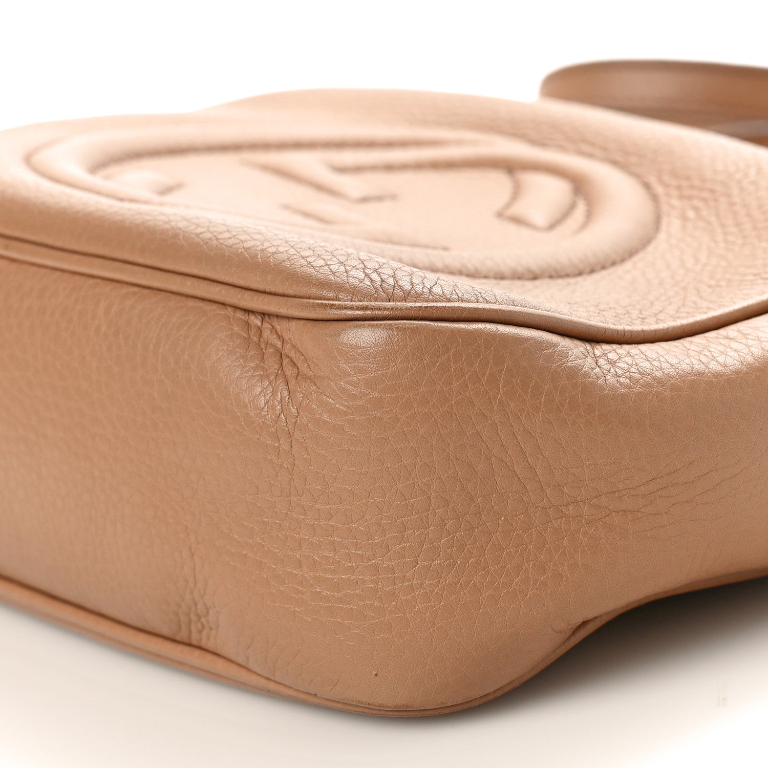 Gucci Pebbled Calfskin Small Soho Disco Bag Camelia 10 of 14