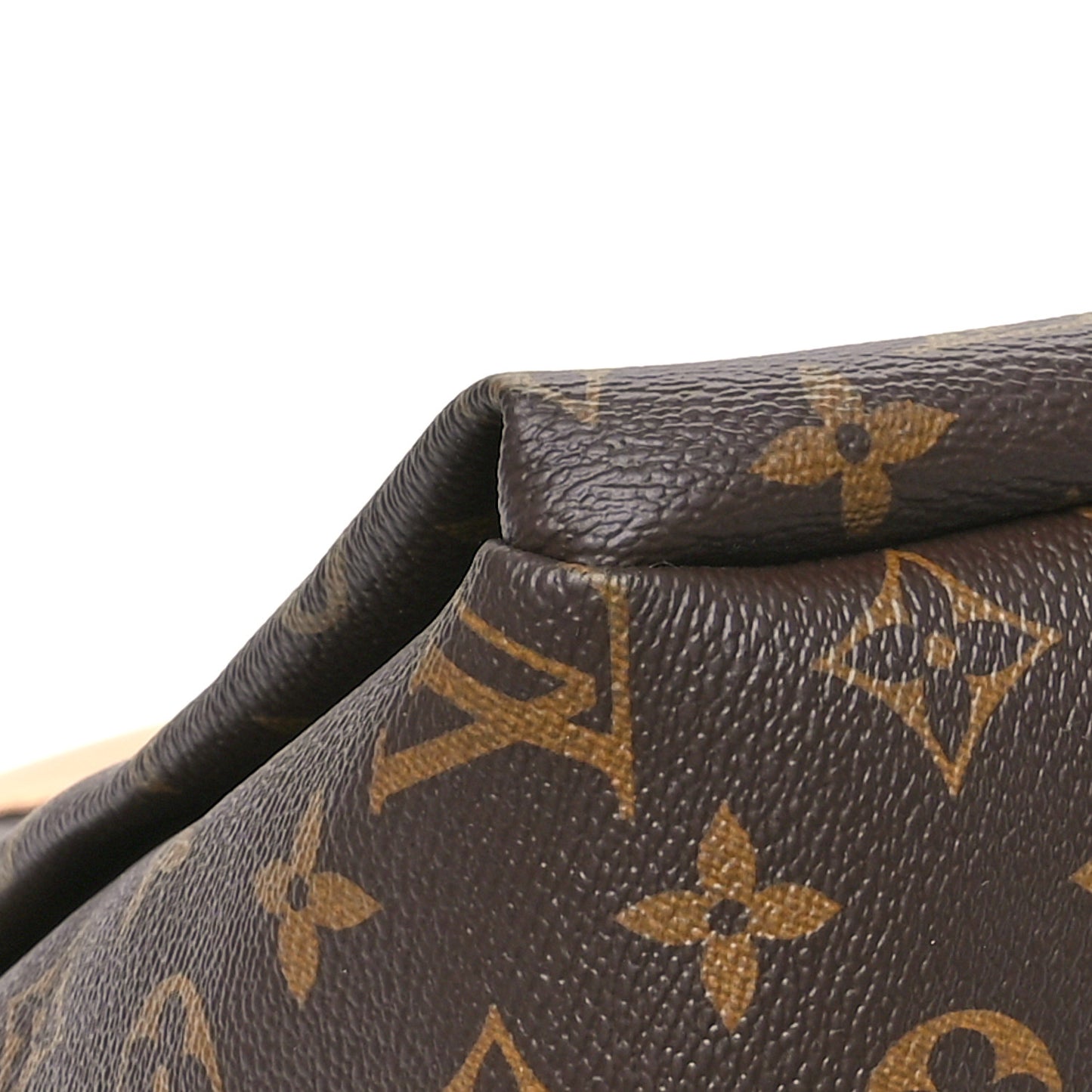Monogram Artsy MM