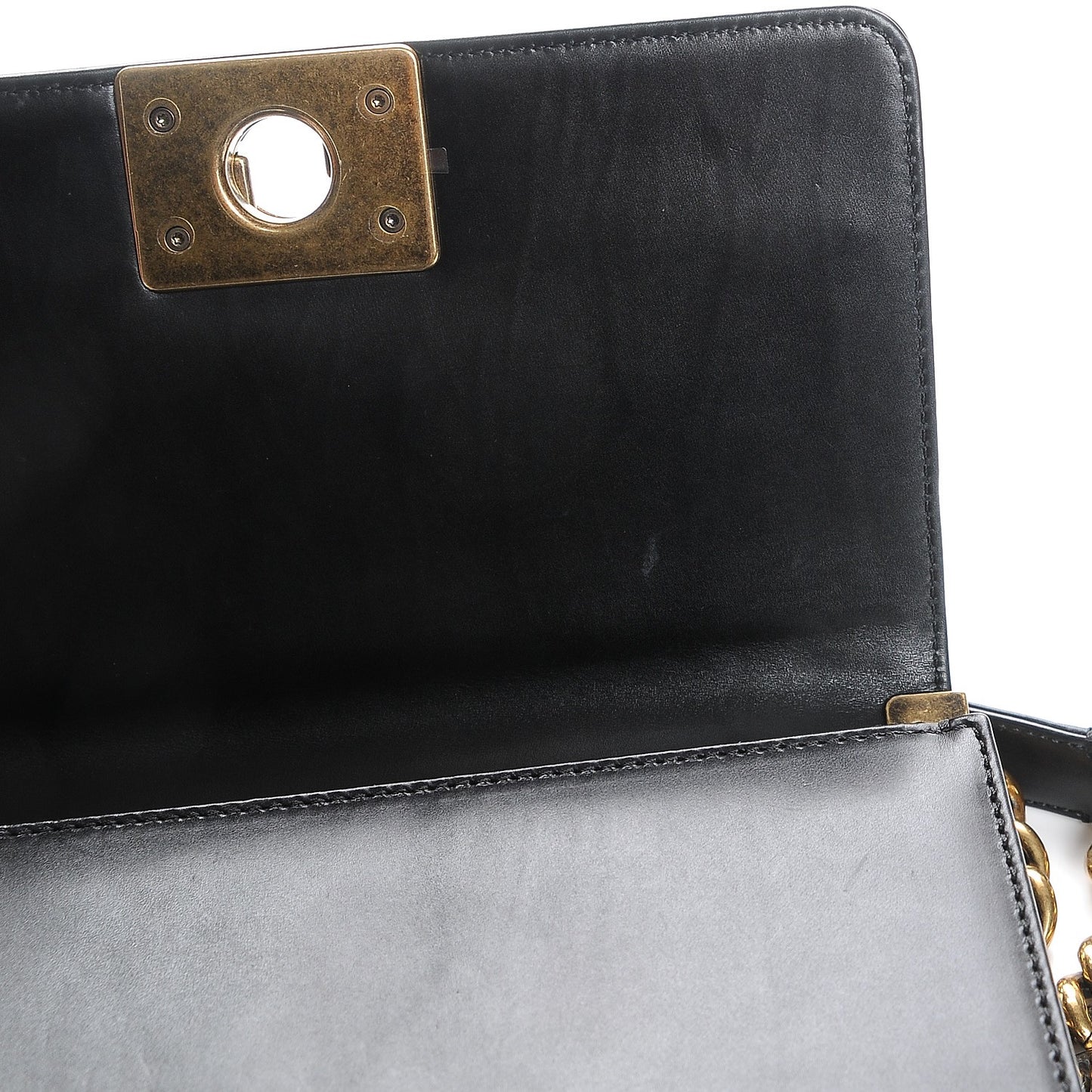 Calfskin Small Boy Flap Black