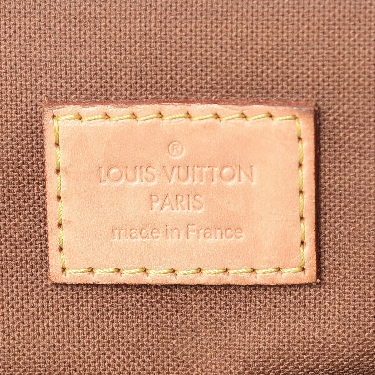 Louis Vuitton Monogram Beaubourg MM Messenger Bag 6 of 13