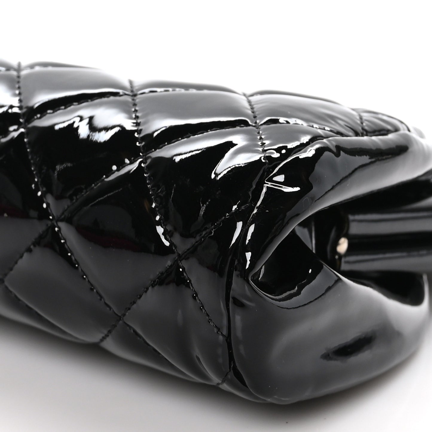 Patent Quilted Timeless Clutch Black