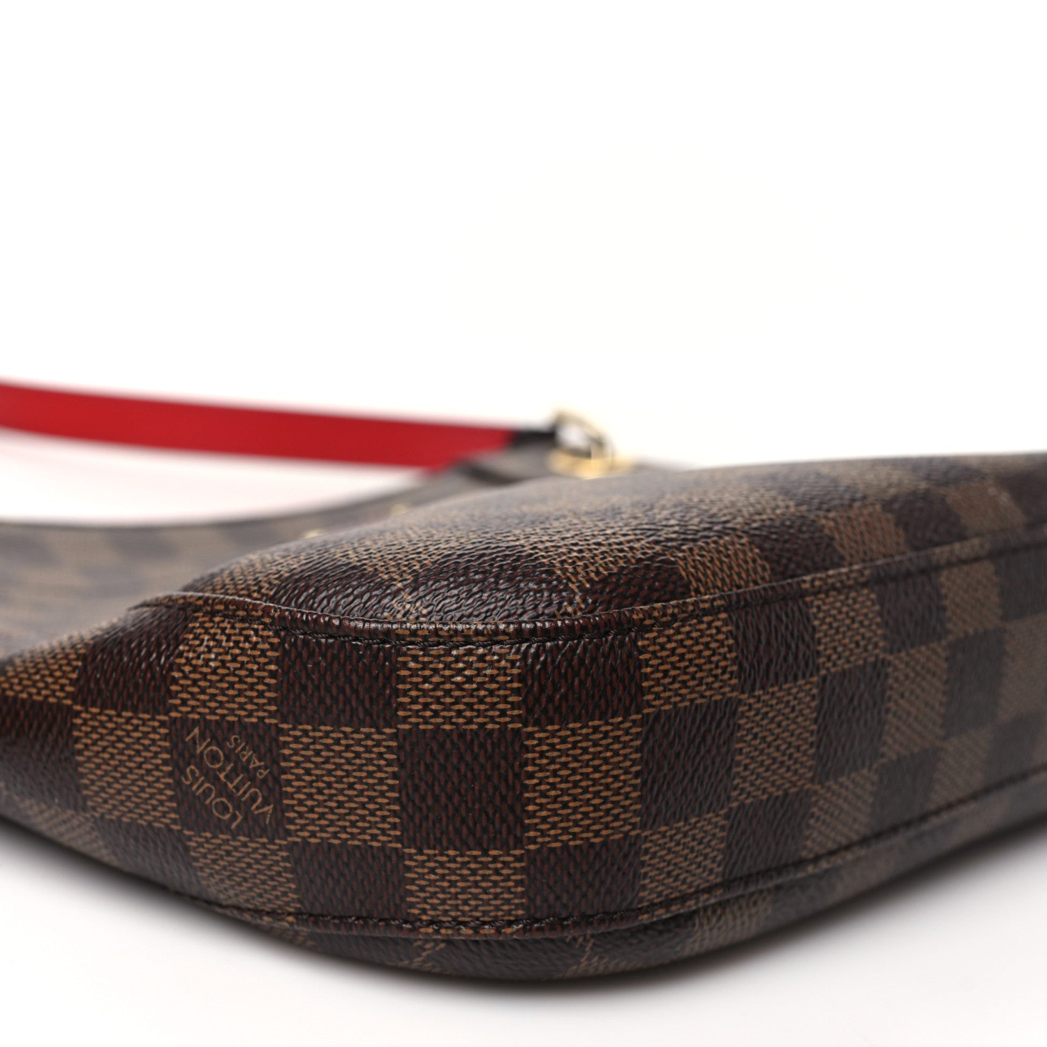 Louis Vuitton Damier Ebene South Bank Besace 8 of 10