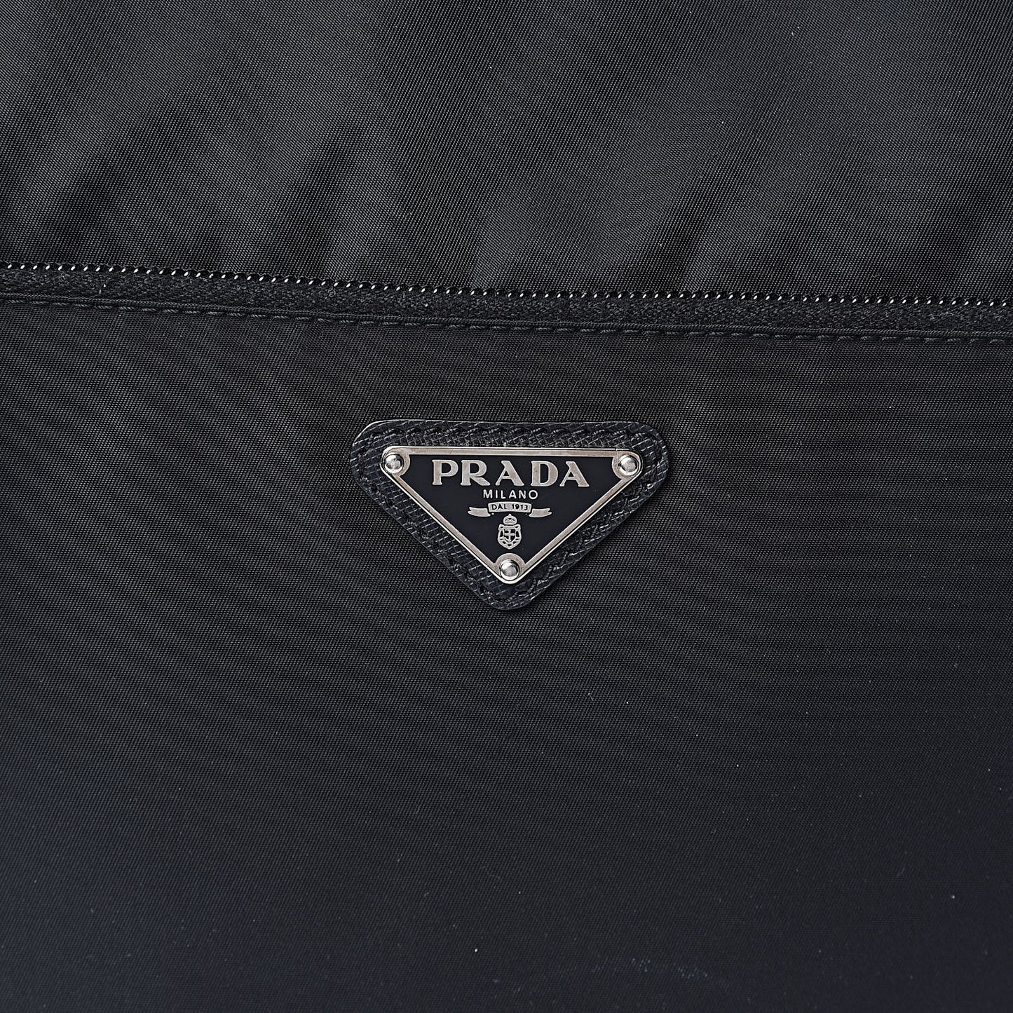 Tessuto Nylon Flat Messenger Bag Black