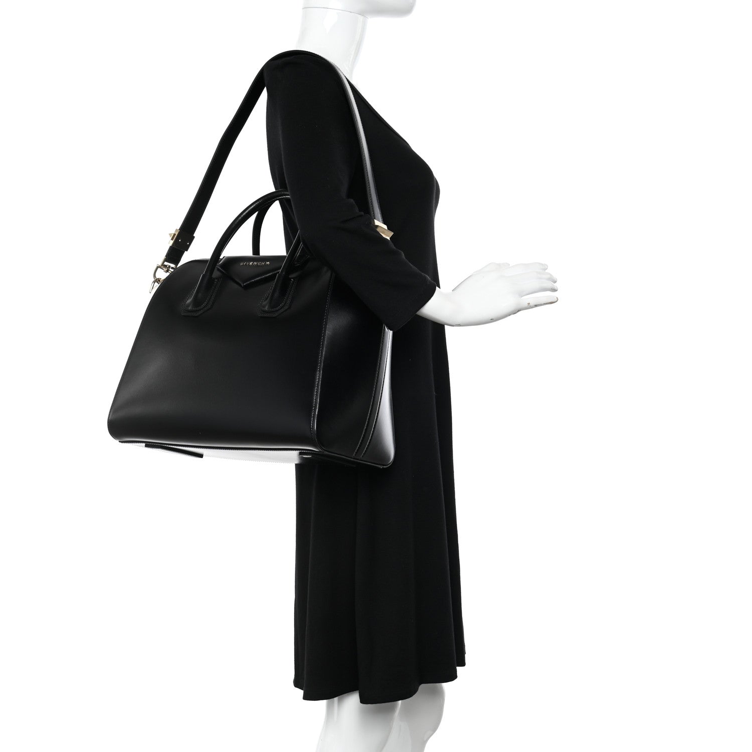 Givenchy Shiny Lord Calfskin Medium Antigona Black 2 of 10