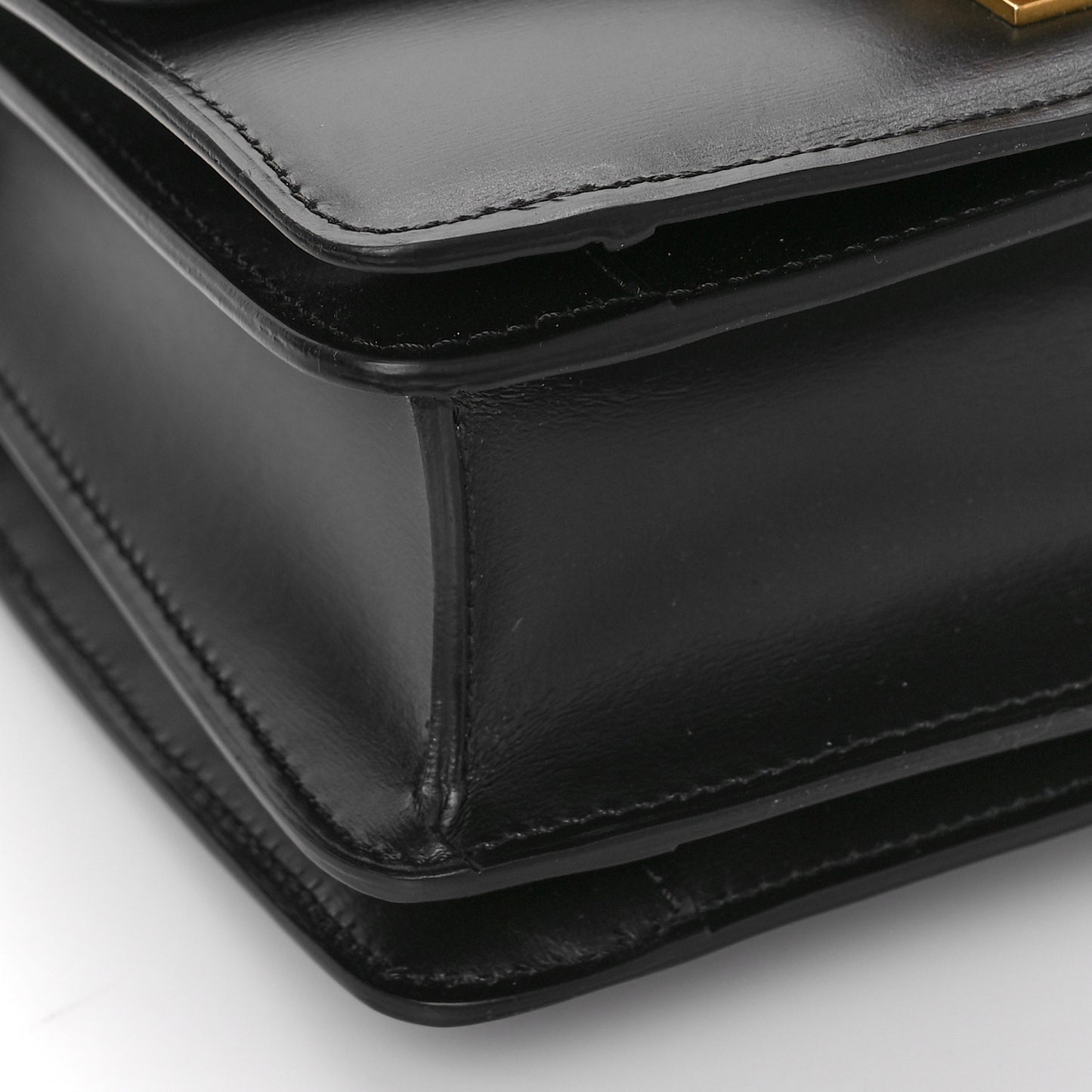 Box Calfskin Small Classic Box Flap Bag Black