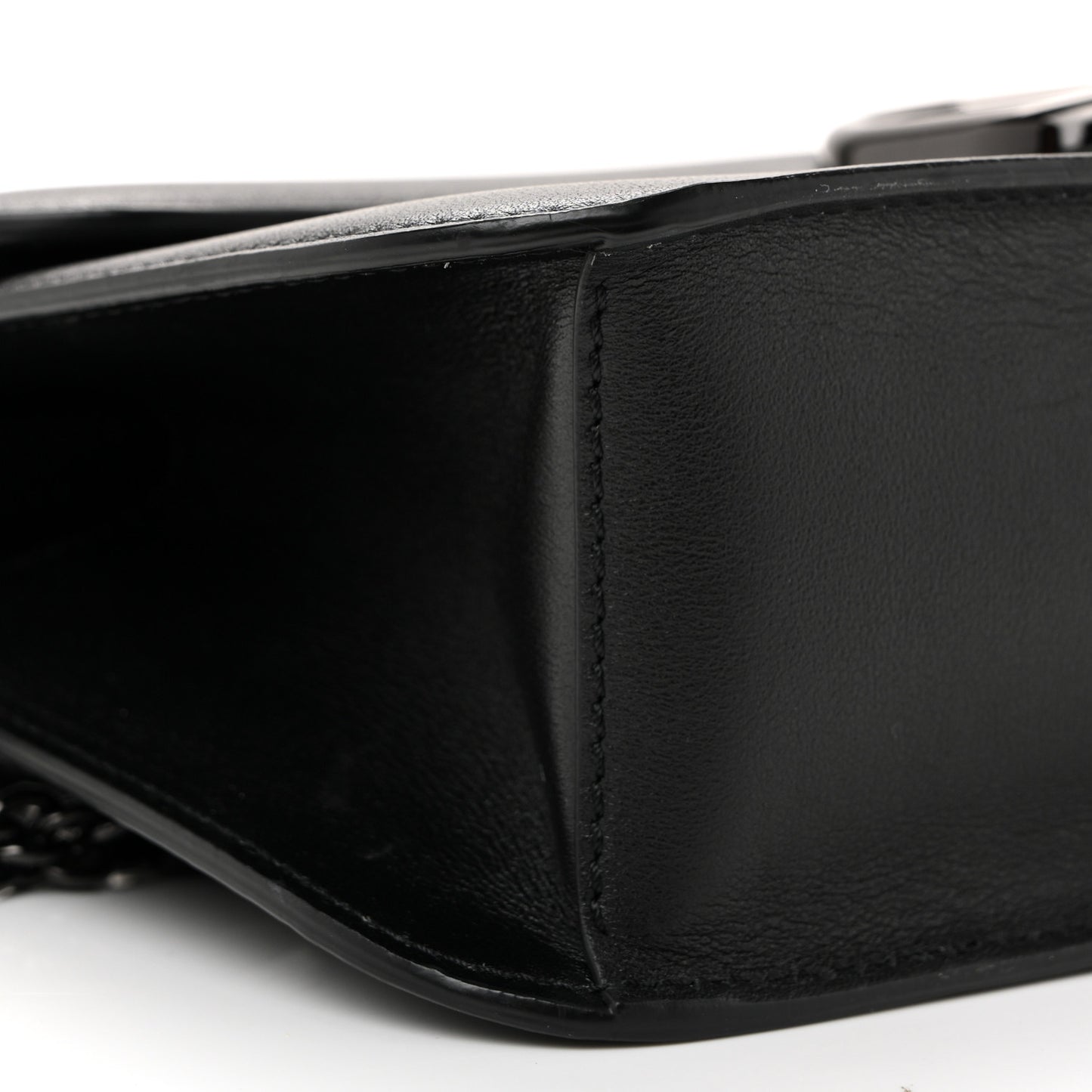 Calfskin Monochrome Vlogo Loco Shoulder Bag Black
