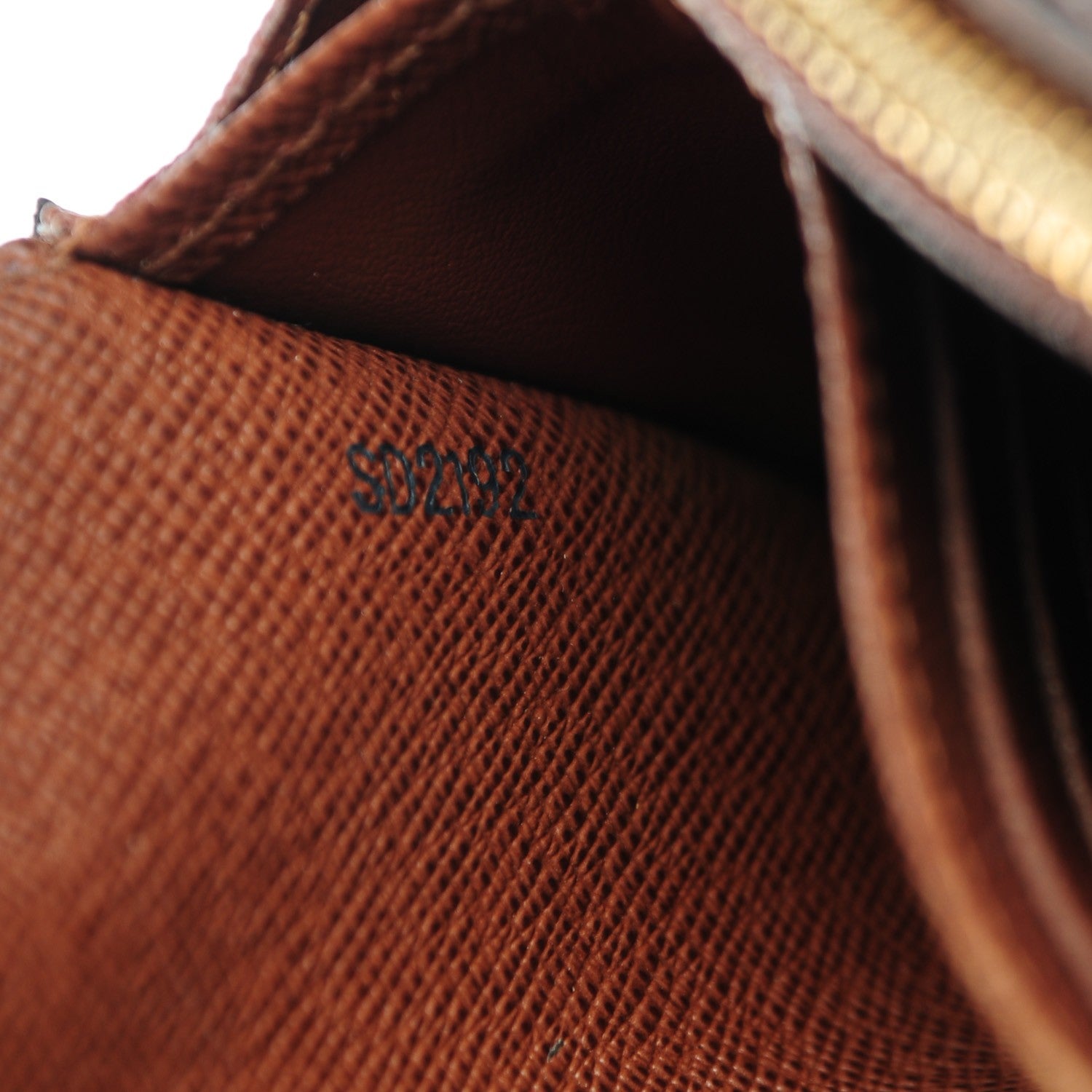 Louis Vuitton Monogram Sarah Wallet 7 of 9
