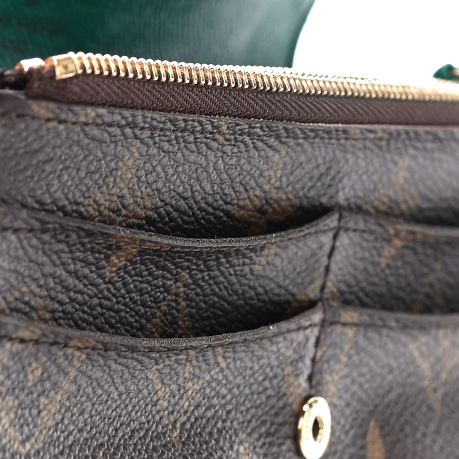 Louis Vuitton Monogram Emilie Wallet Vert 13 of 13