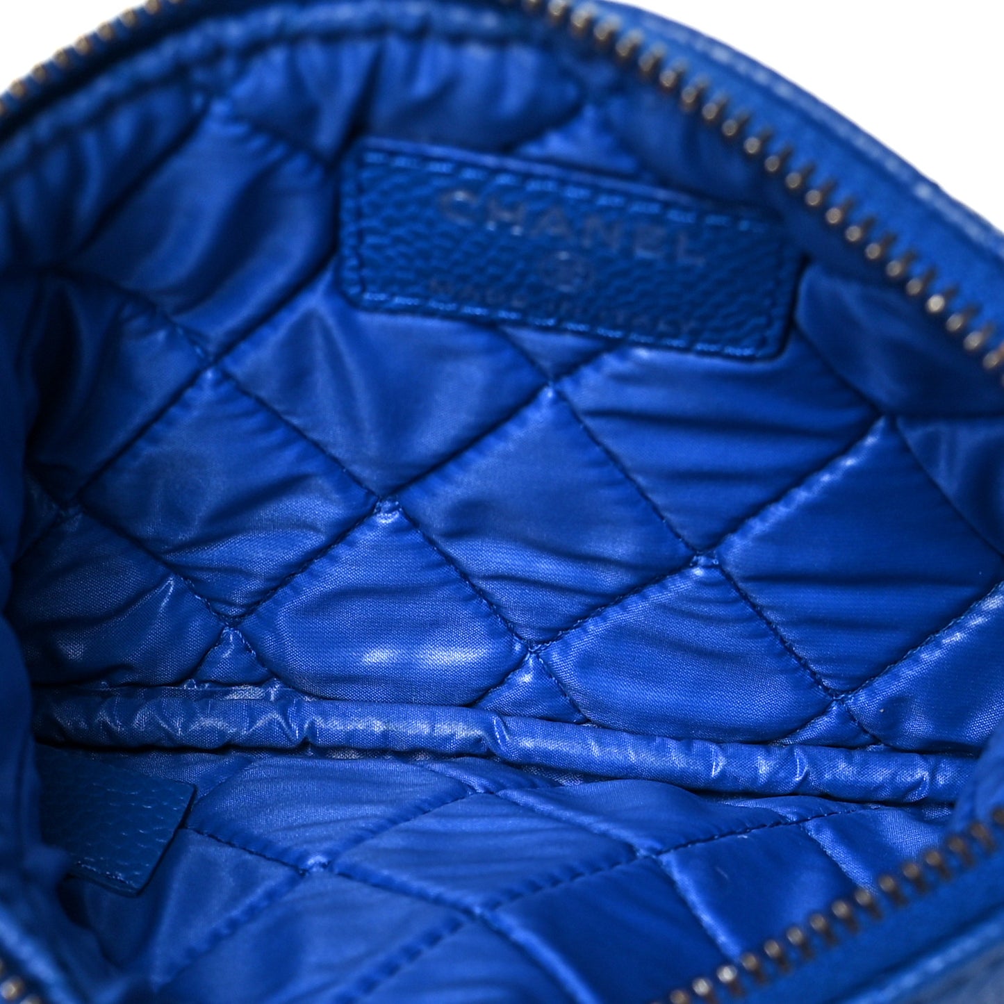 Caviar Quilted Small Cosmetic Case Blue