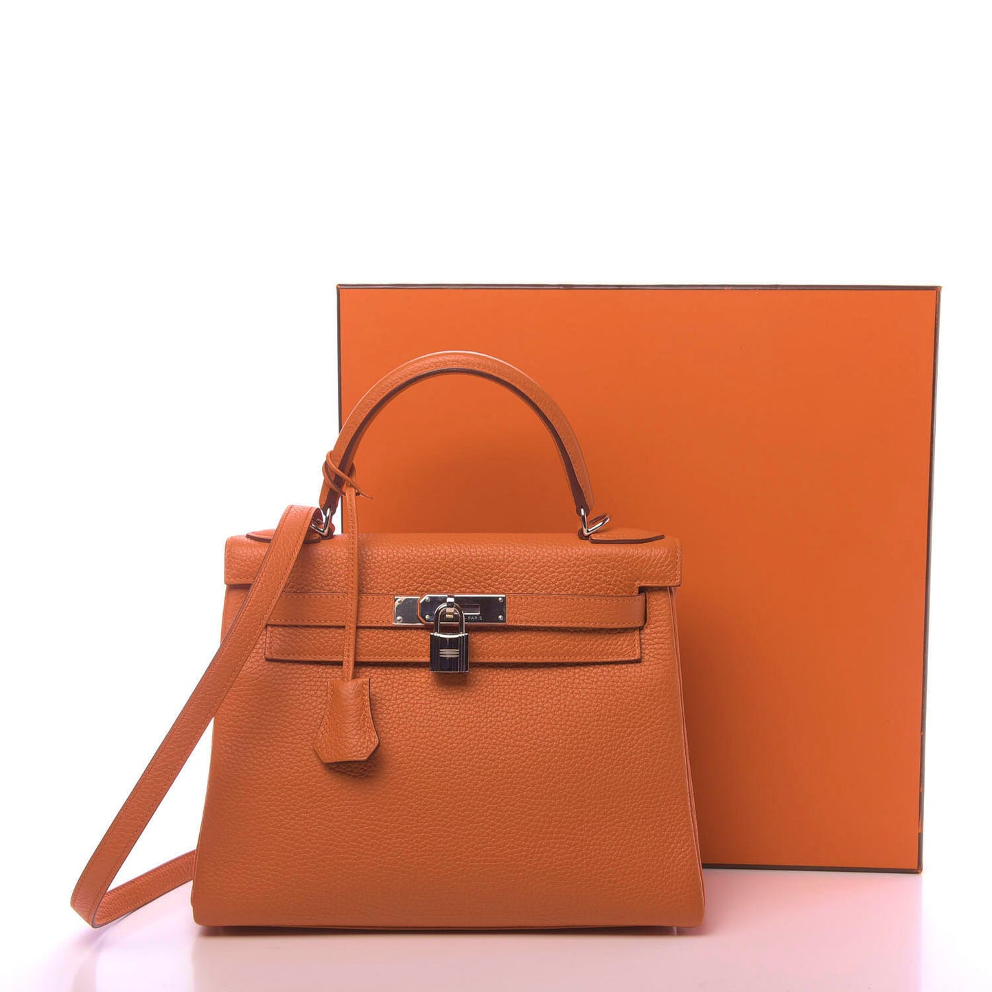 Taurillon Clemence Kelly Retourne 28 Orange
