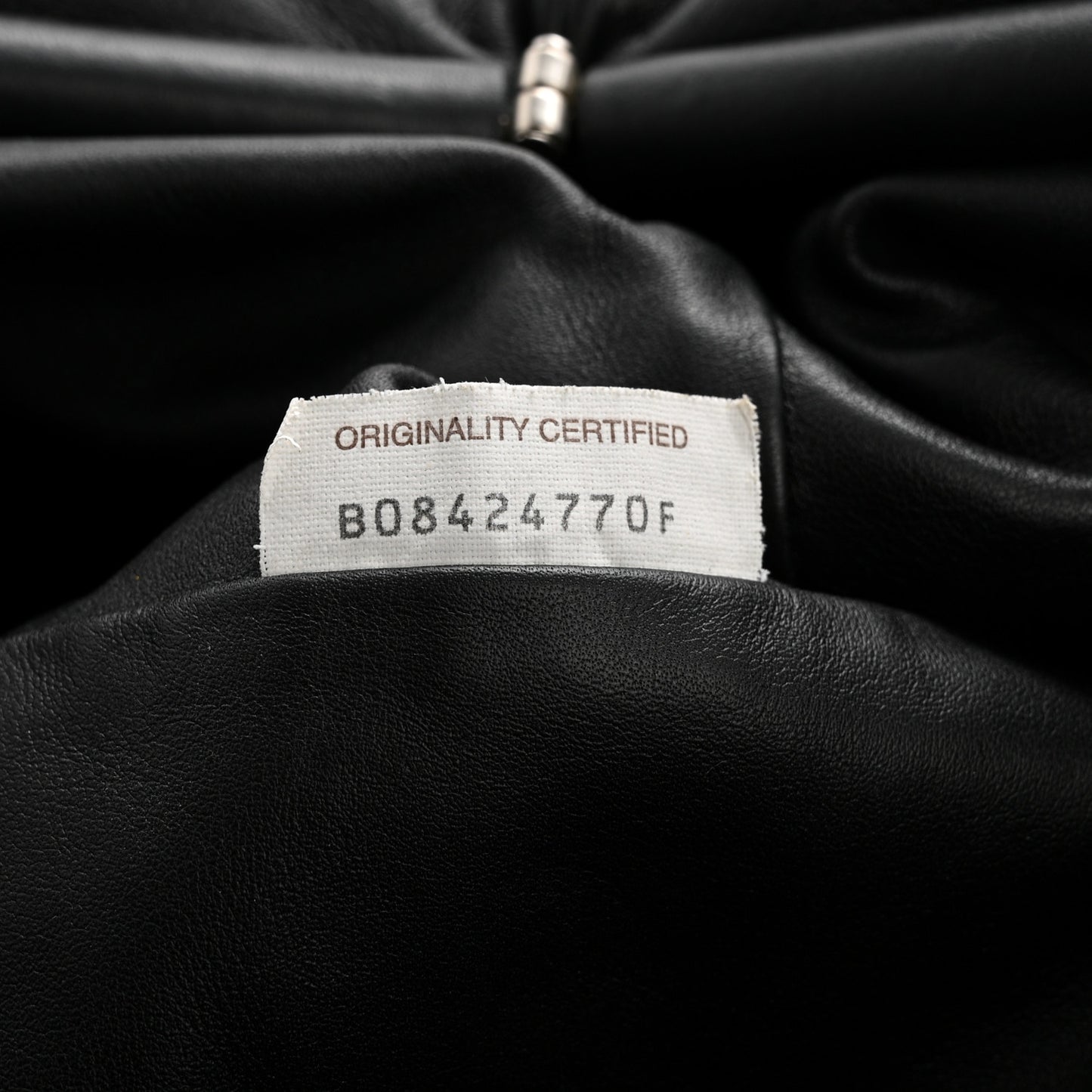 Smooth Butter Calf The Pouch Oversized Black