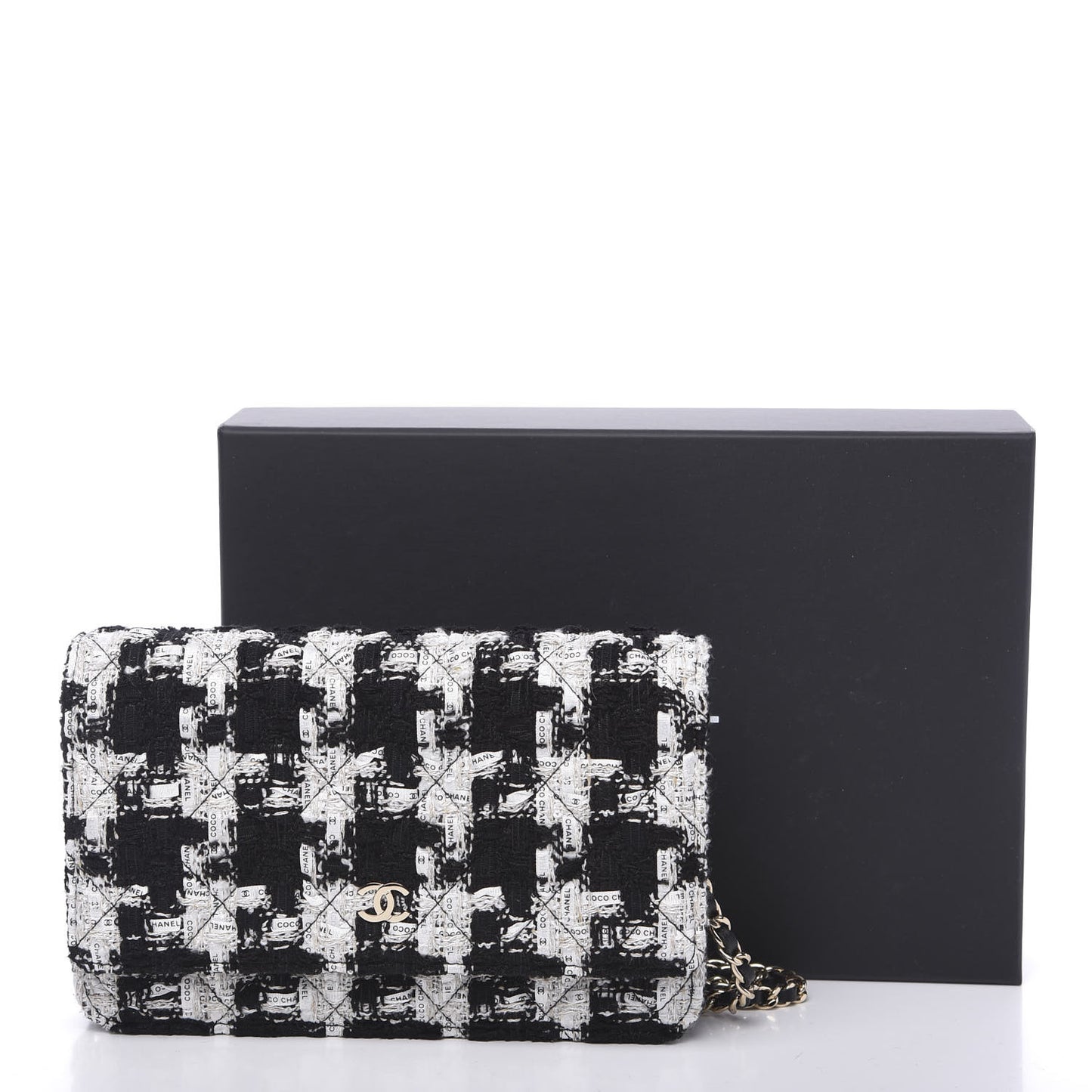 Tweed Quilted Wallet On Chain WOC Black Ecru White