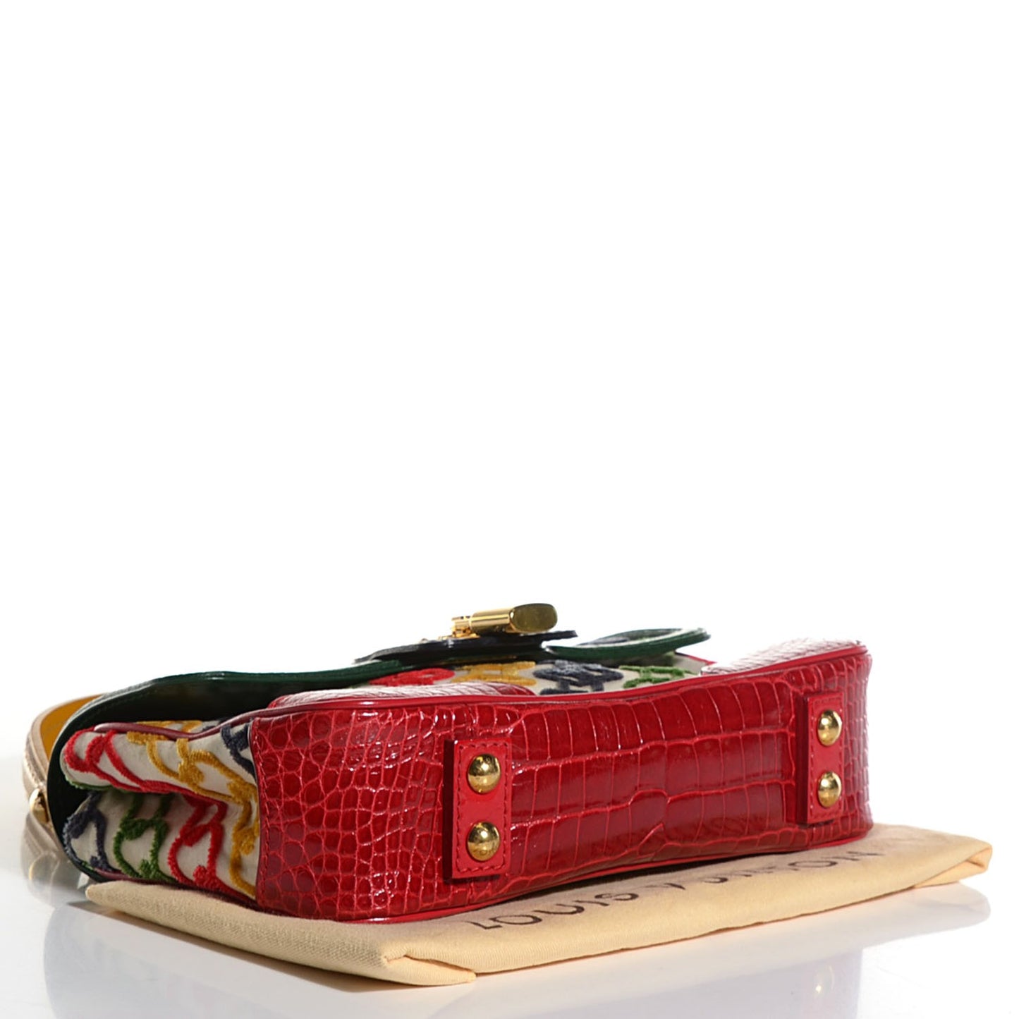 Velvet Chains Dolly